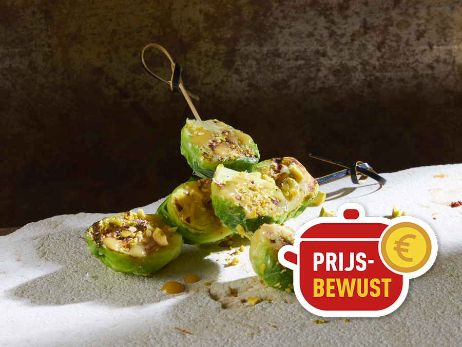 Spruitjesbrochettes met honing-mosterdsaus